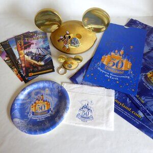 NEW 2005 DISNEYLAND 50TH ANNIVERSARY YOUTH MOUSE EARS KEYCHAIN BROCHURE LOT